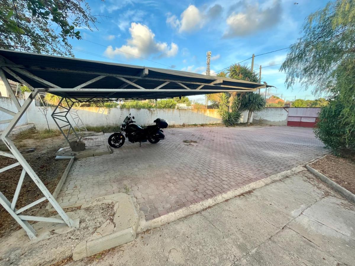 Estudio Adosado Acogedor Con Jardin, Barbacoa Y Parking Privado Alicante Exterior photo